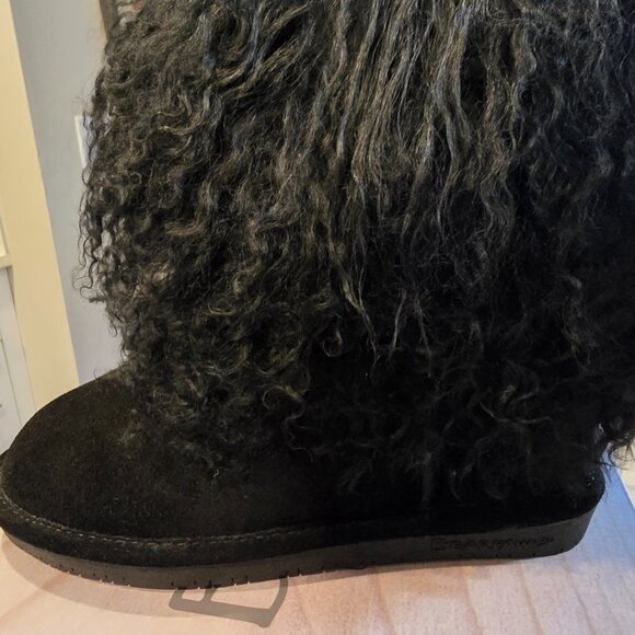 BEARPAW BOO Women's Ankle Furry Boots US 6 Black Suede Curly Lamb Sheepskin - Picture 9 of 16